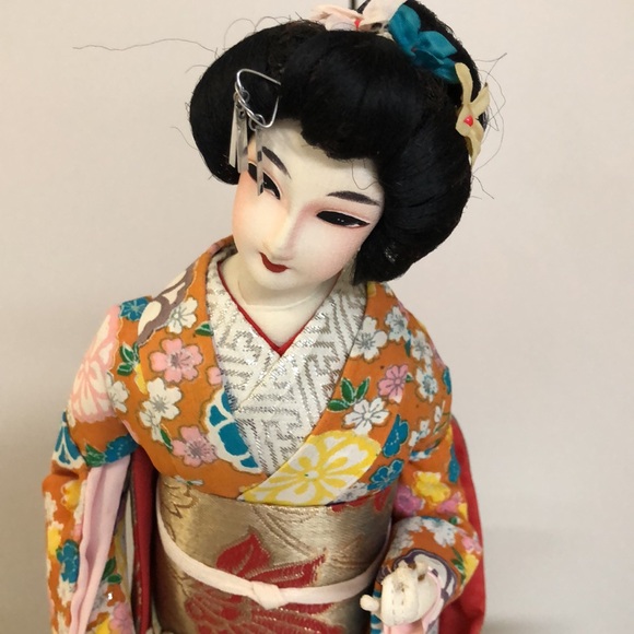 VINTAGE 16”JAPANESE GEISHA DOLL WITH MUSIC - Picture 2 of 16